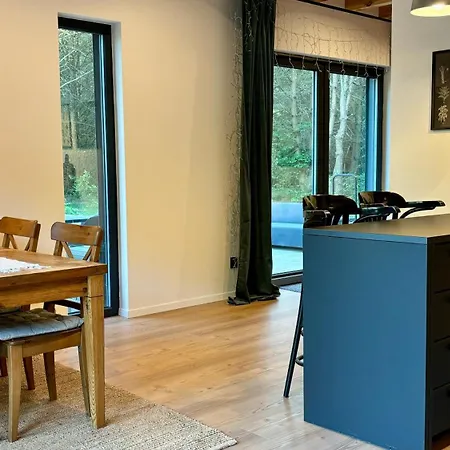 Vakantiehuis Forest Modern Barn And Private Woods *